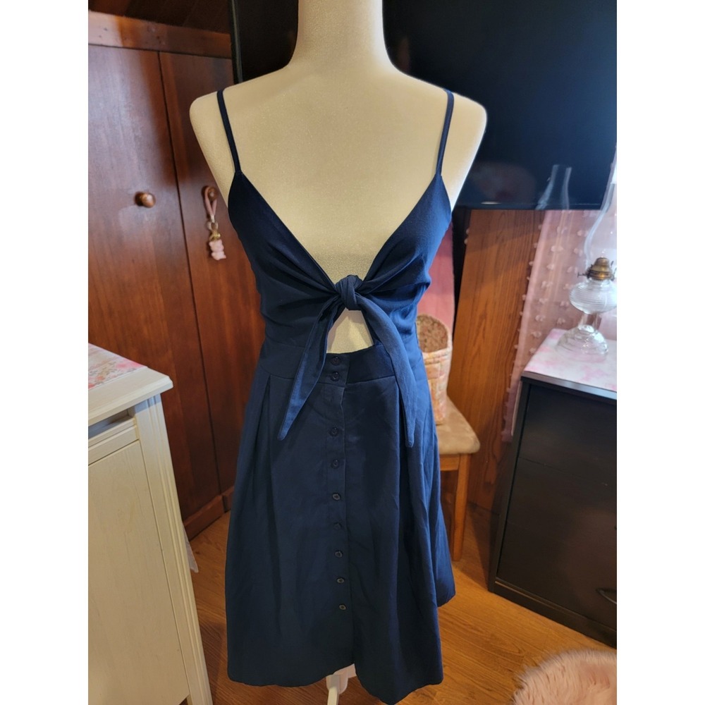 Women's Halter Style Dress 👗 Size - Small
